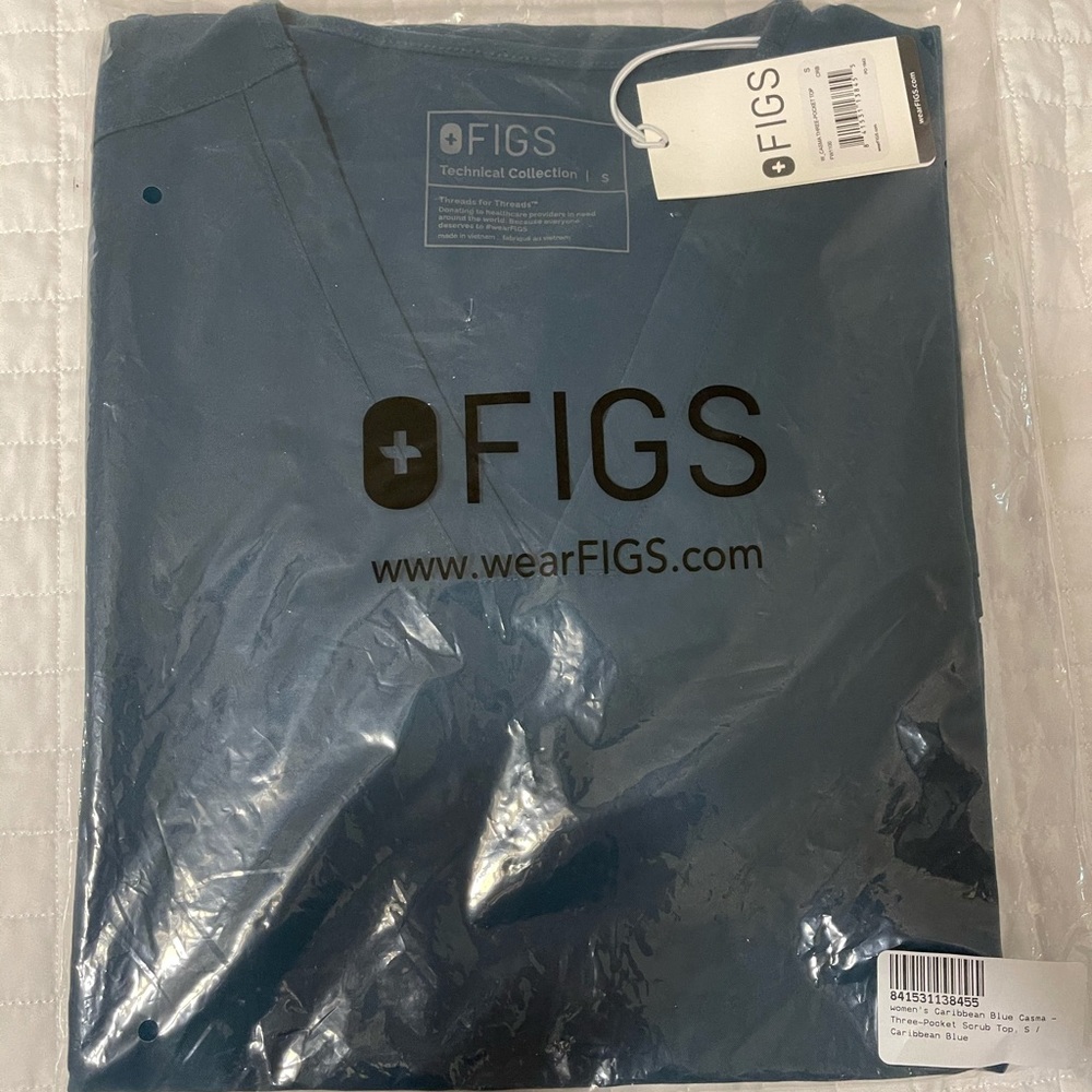 Casma FIGS scrub top Small Caribbean blue NWT